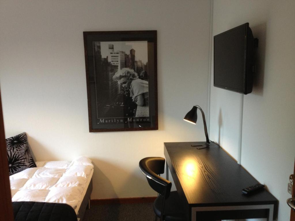 Kanns Hotel Åkirkeby Oda fotoğraf